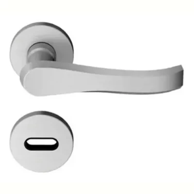 Imagen principal del producto: Manija Picaporte Vittoria Currao Dob. Balancin C/roseta Boca